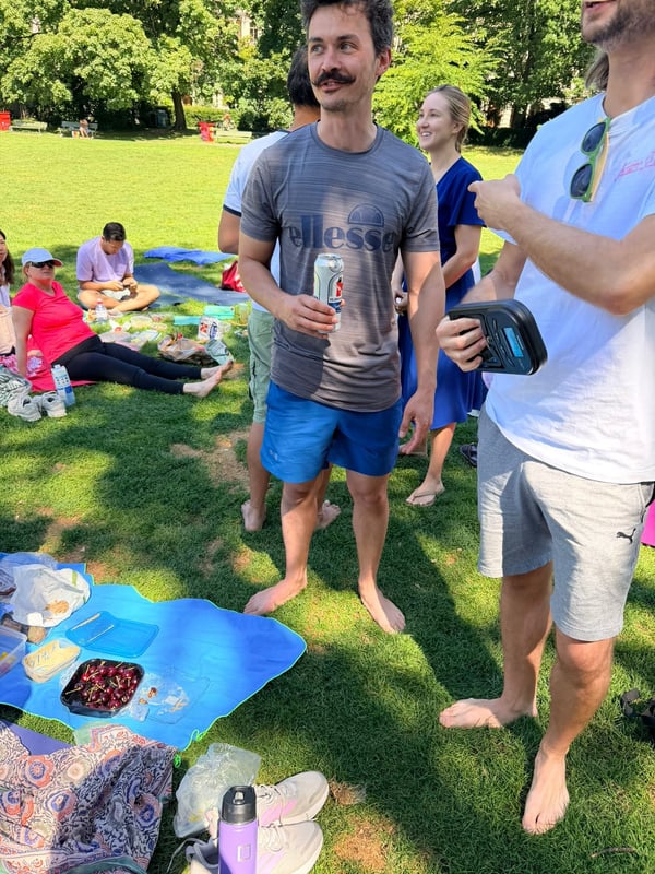 THE LONGEVITY RESET: Breathwork, Yoga & Picnic — photo 12