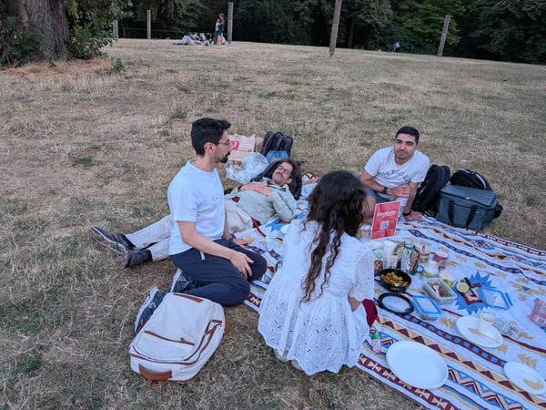 Longevity Picnic and Chats — photo 3