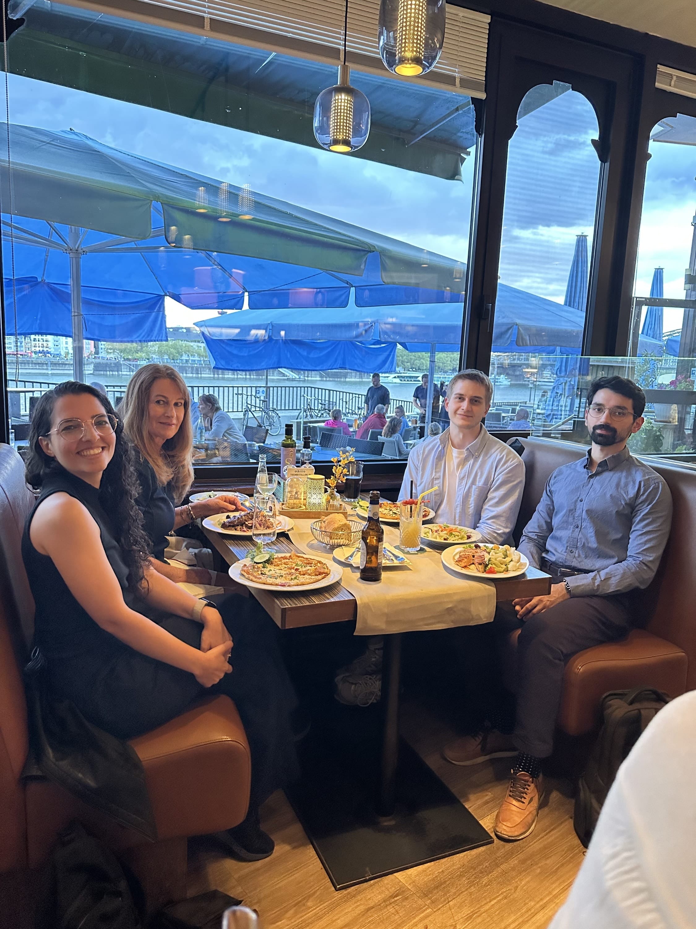 The Long Game: Dinner in Cologne — photo 1